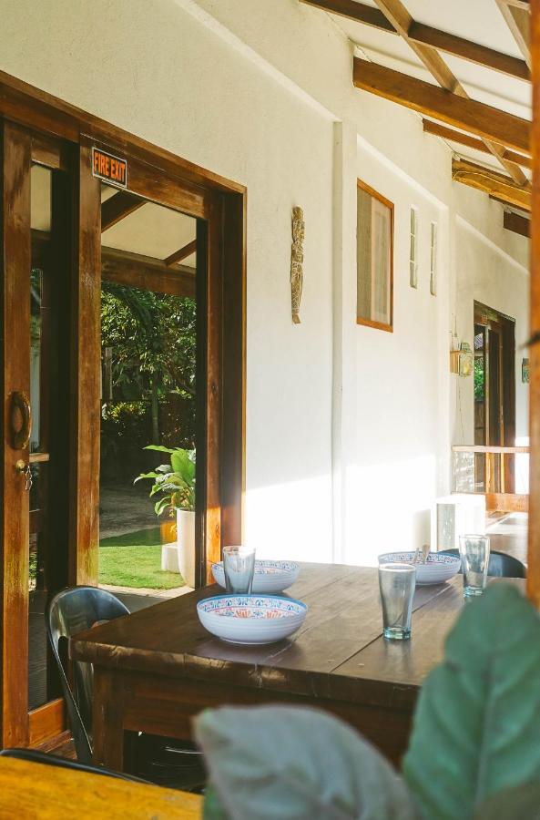 Casa De Loren Family Room General Luna  Εξωτερικό φωτογραφία