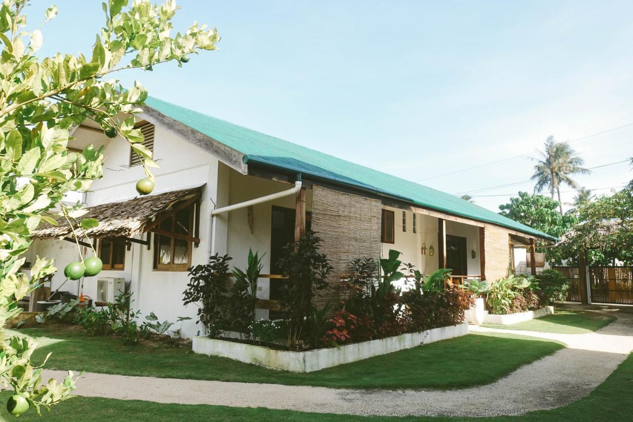 Casa De Loren Family Room General Luna  Εξωτερικό φωτογραφία