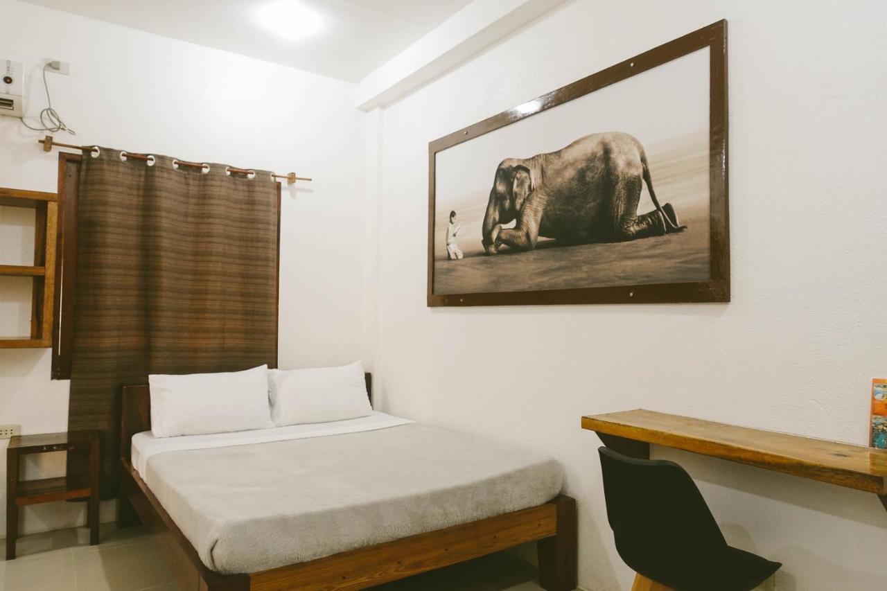 Casa De Loren Family Room General Luna  Εξωτερικό φωτογραφία